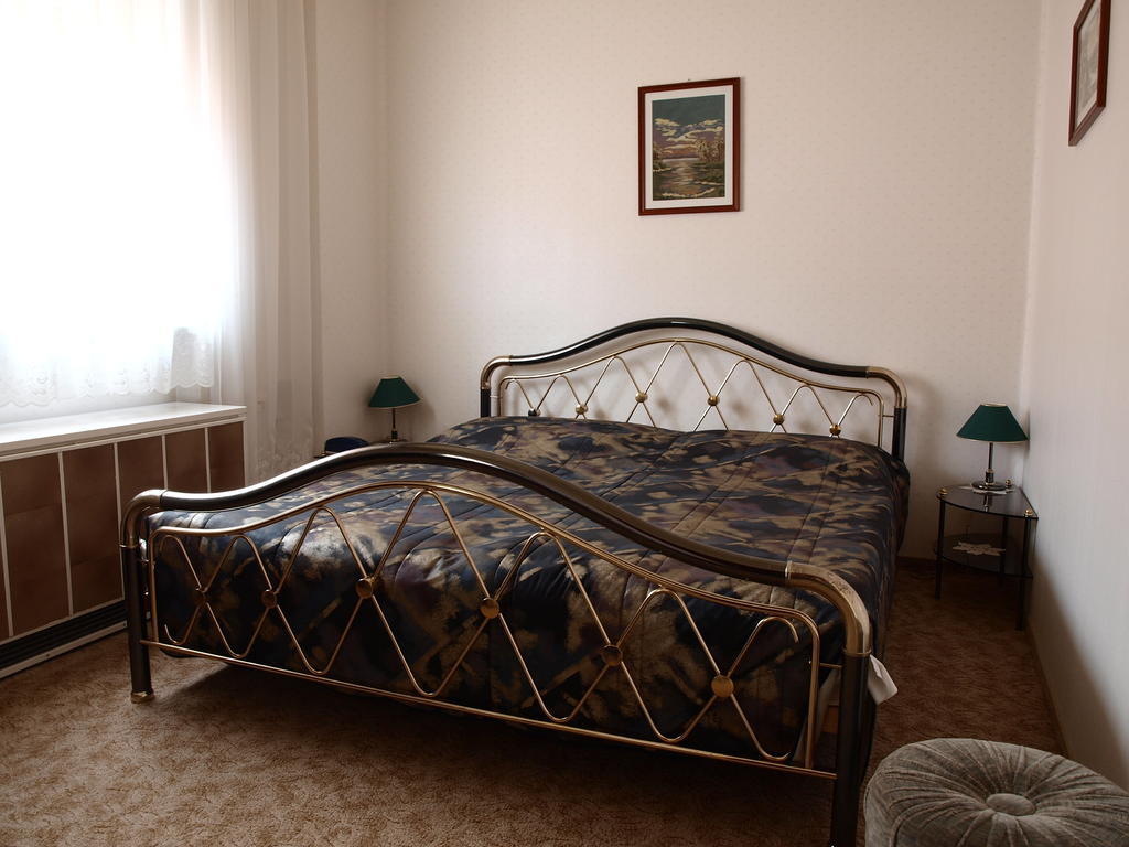 Angela Panzio Bed & Breakfast Berettyóújfalu Rom bilde