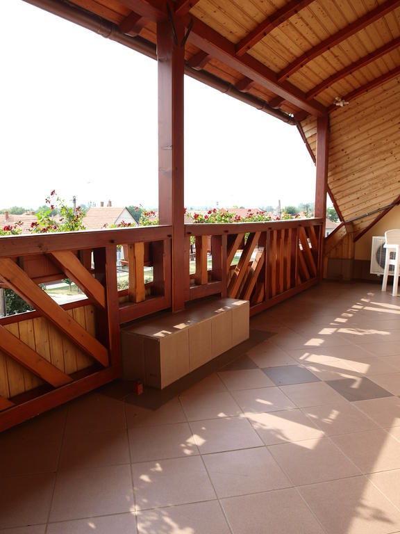 Angela Panzio Bed & Breakfast Berettyóújfalu Rom bilde